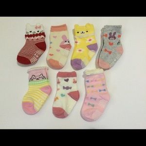 NWOT 7 Pairs of Baby Girl Socks